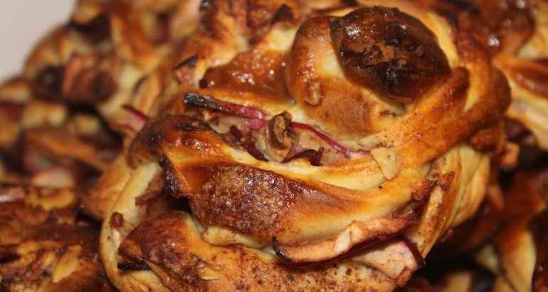 Eple og kanel fletter