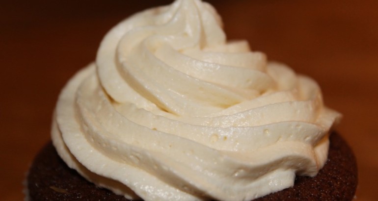 Smørkrem med karamellsmak