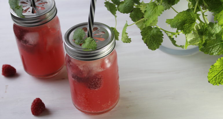 Bringebærlimonade