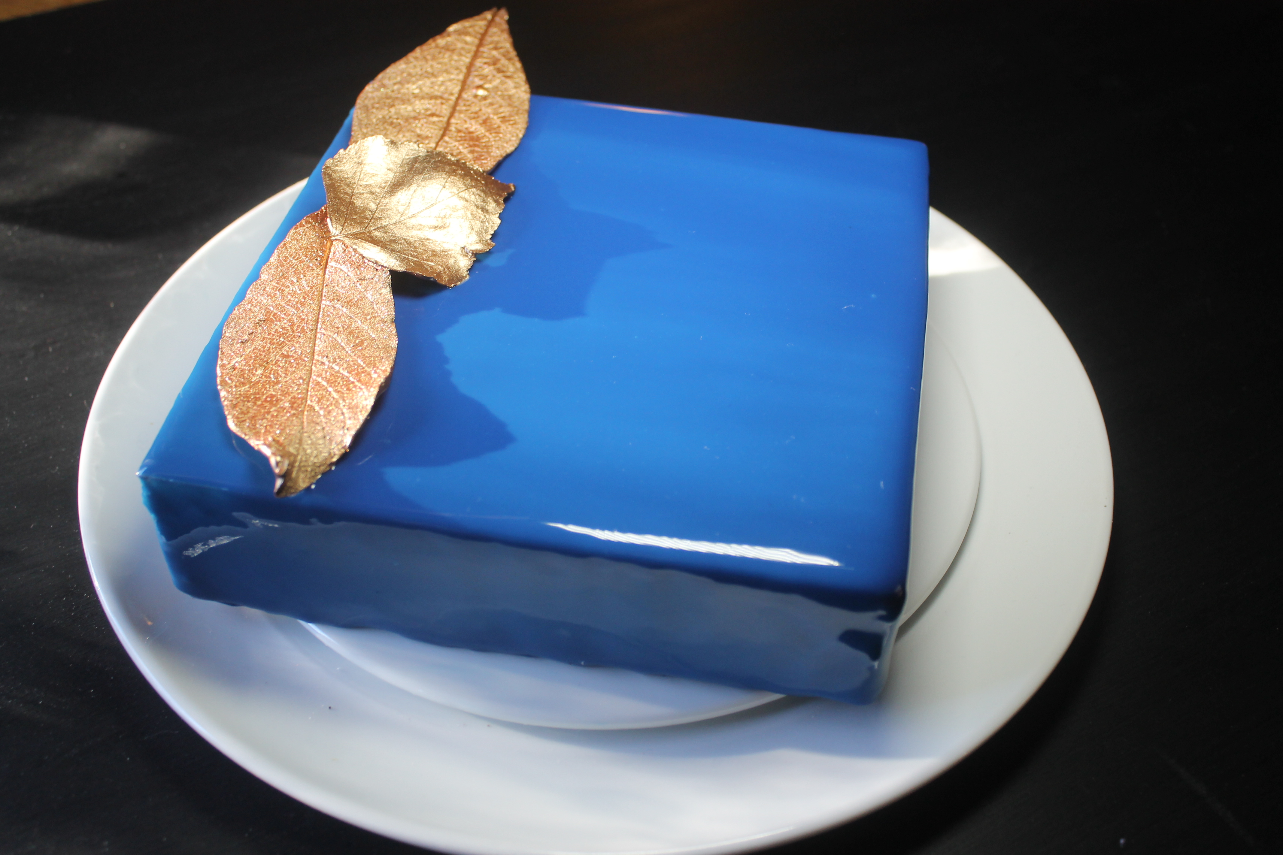 bjørnebærmoussekake